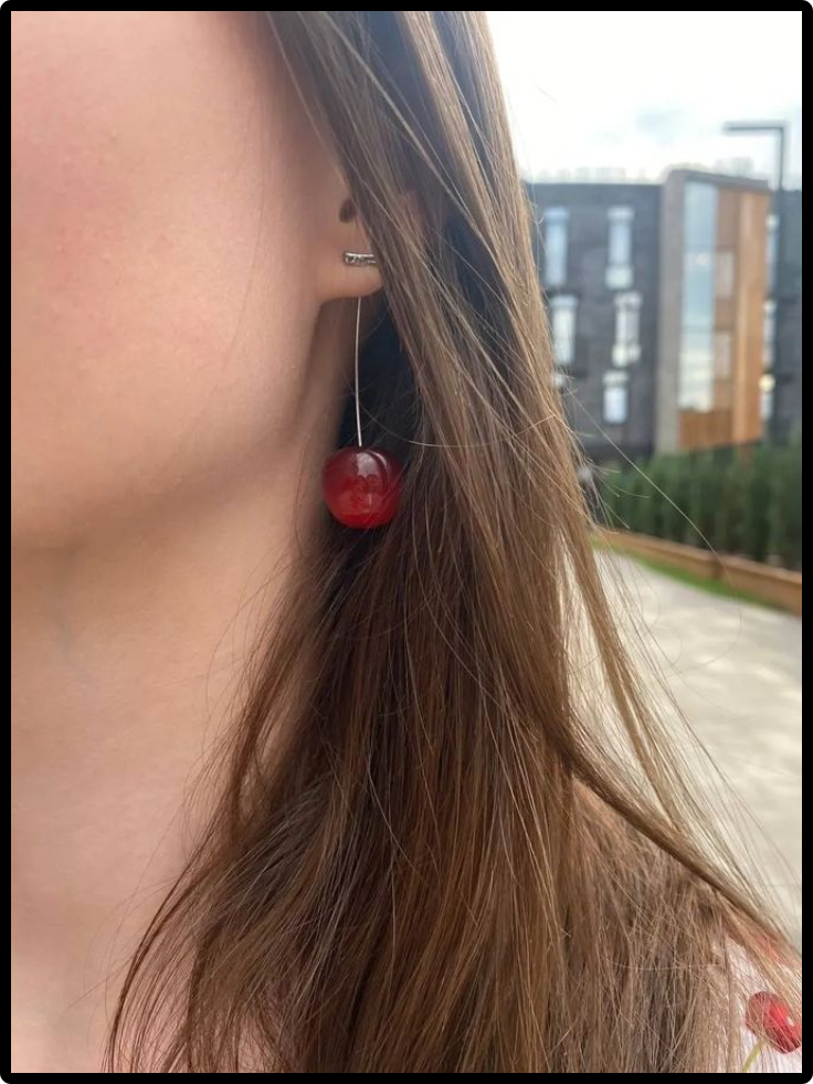 أقراط الكرز