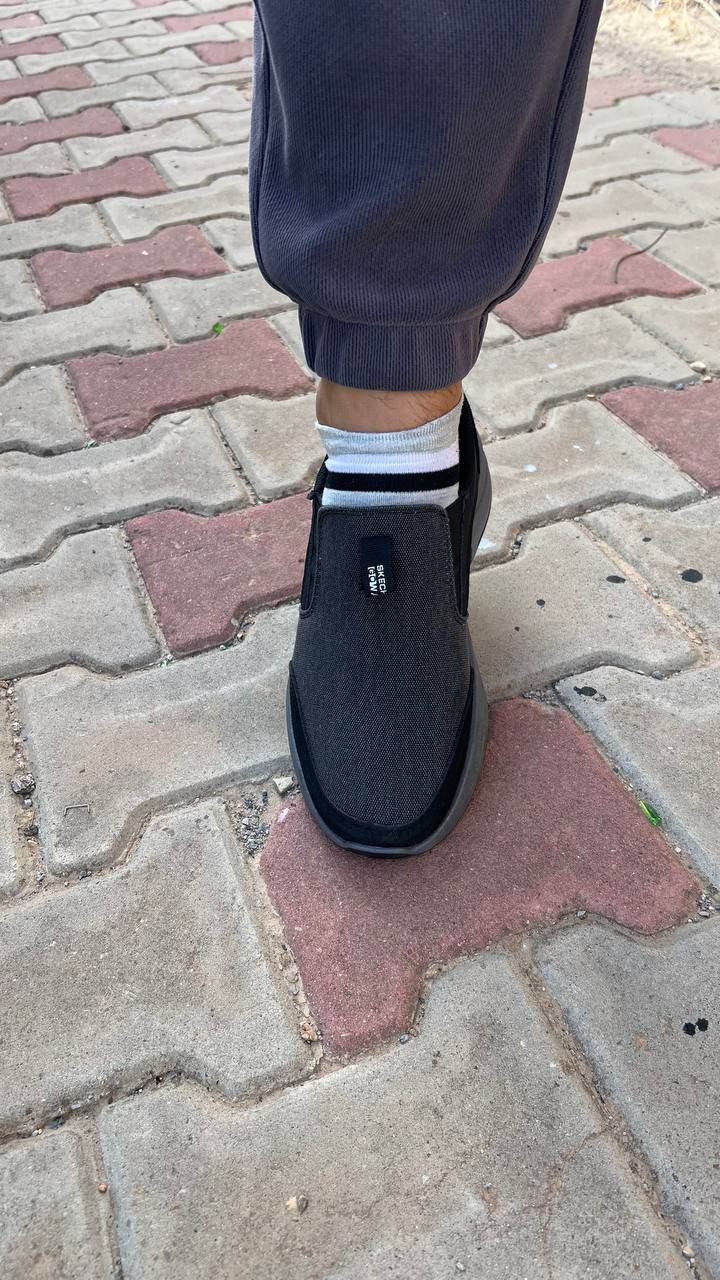 سكيتشرز رجالي